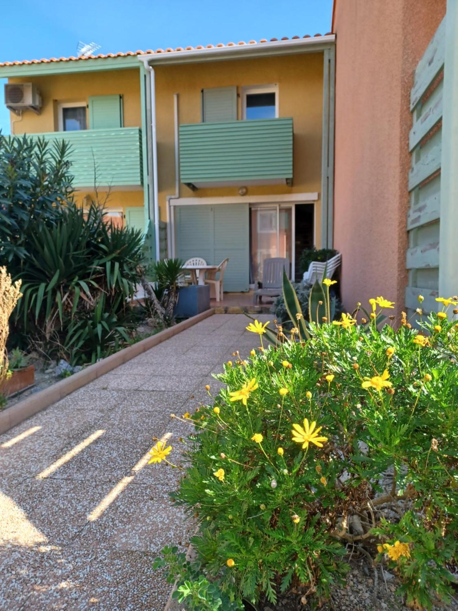Charmante Villa Dans Village Naturiste Leucate Exterior photo